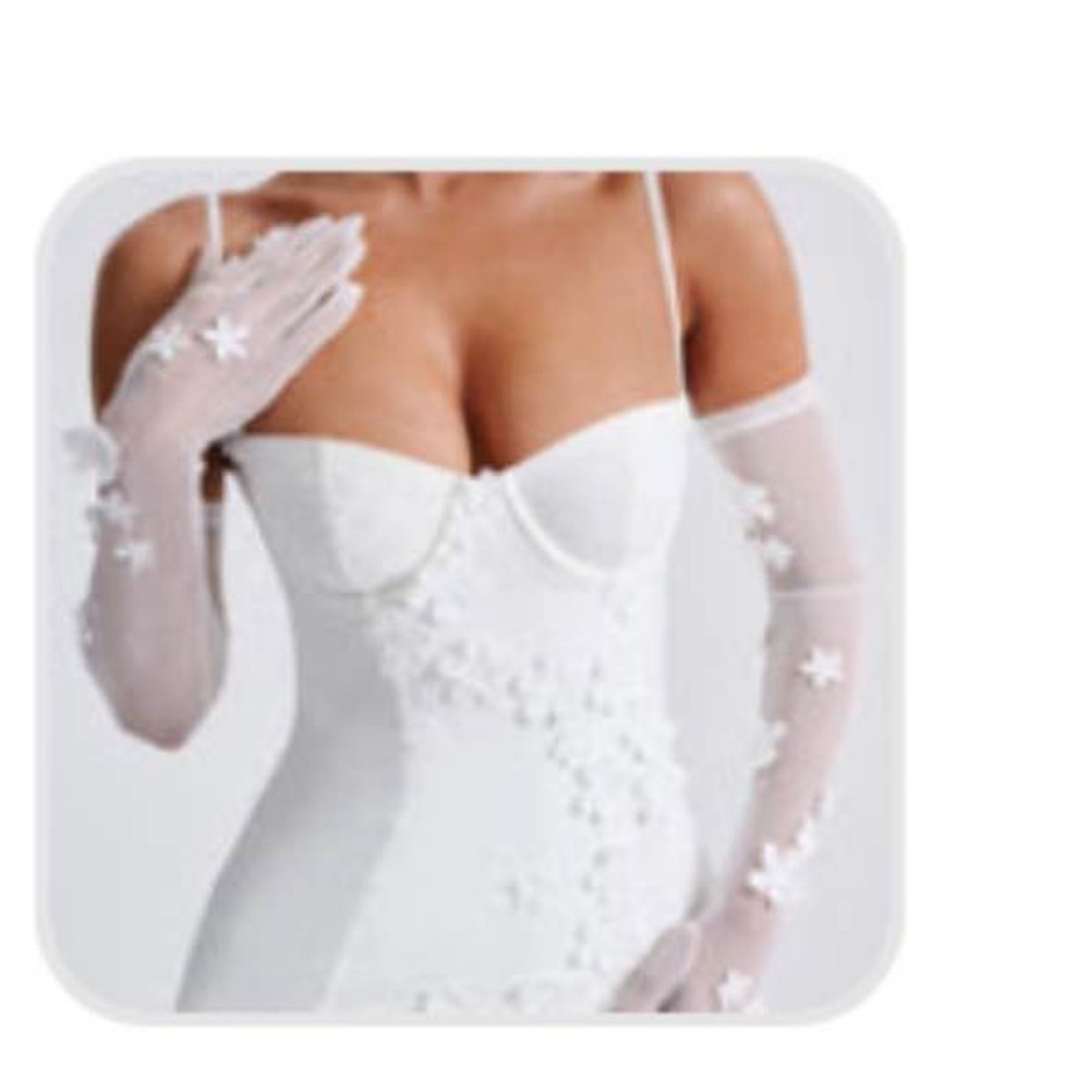 Brand New Ivory Gloves